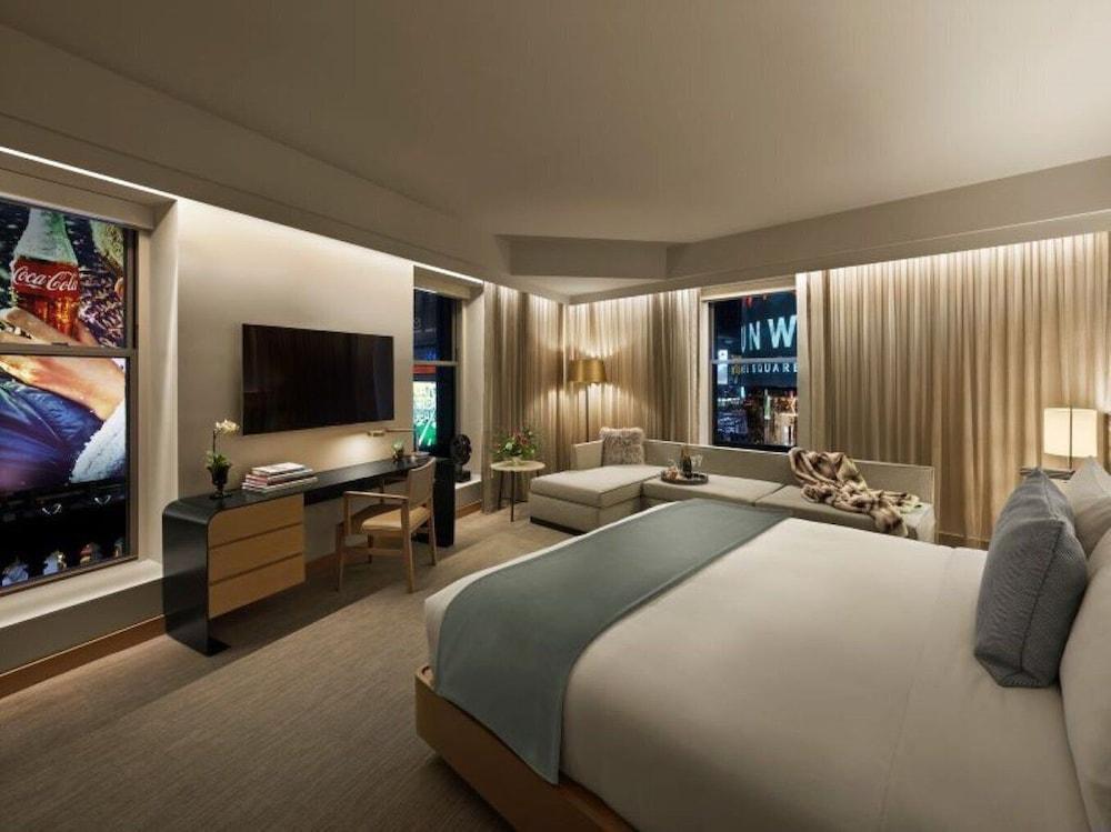The Knickerbocker Hotel Room Type - Junior Studio Suite, City View, Corner The Knickerbocker Hotel Room Type - Junior Studio Suite, City View, Corner