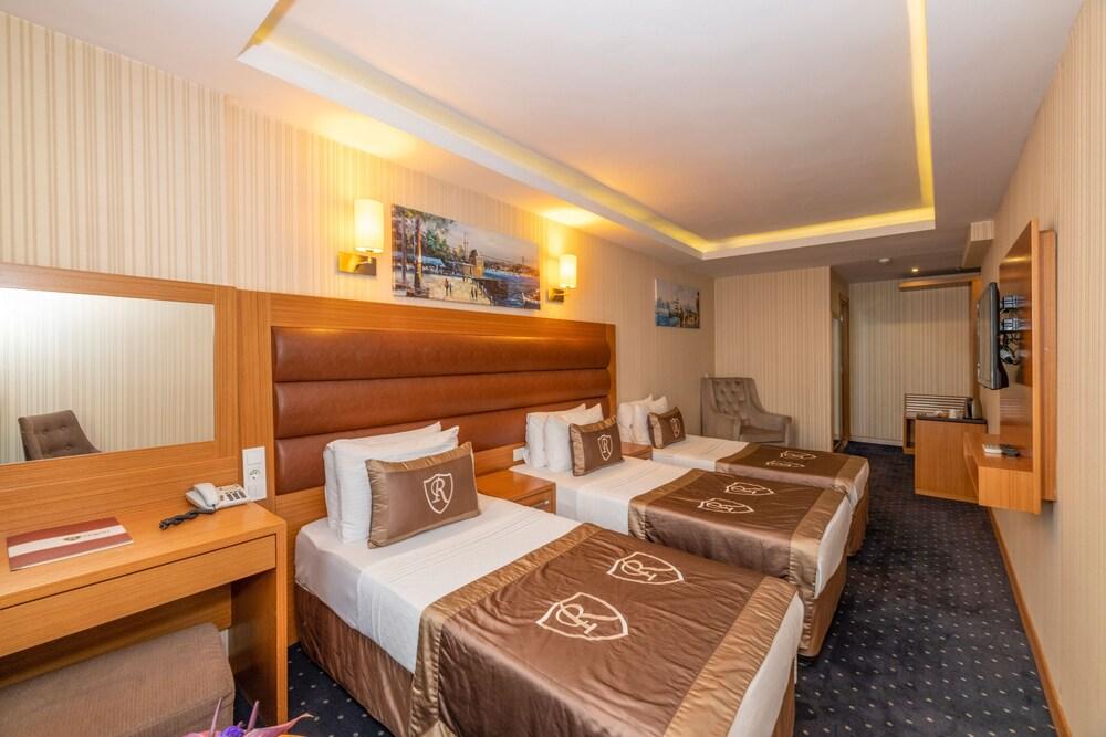 Regno Hotel Room Type - Triple Room