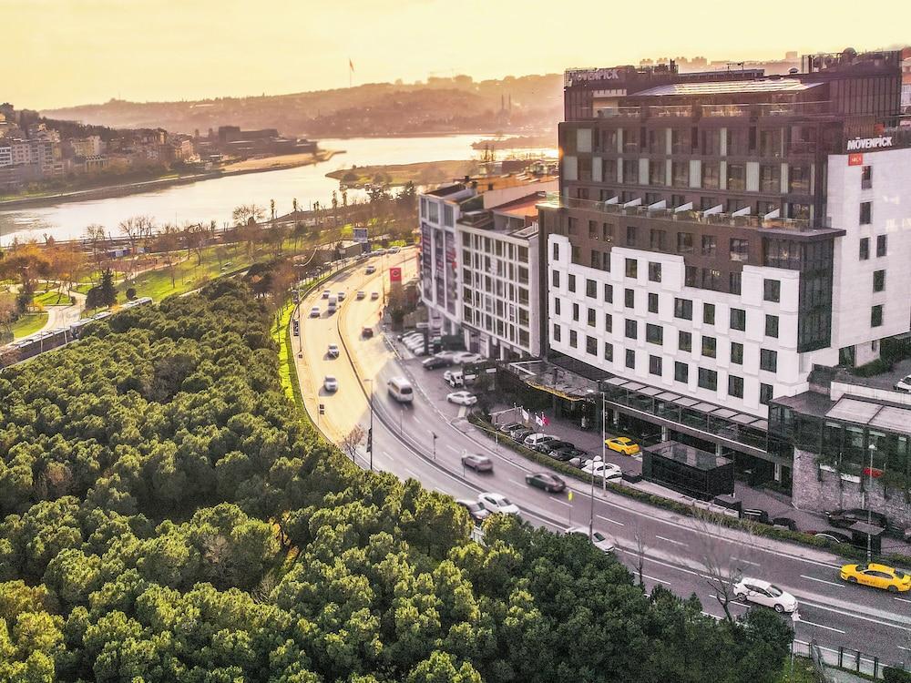 Movenpick Hotel Istanbul Golden Horn - Tap to explore photos