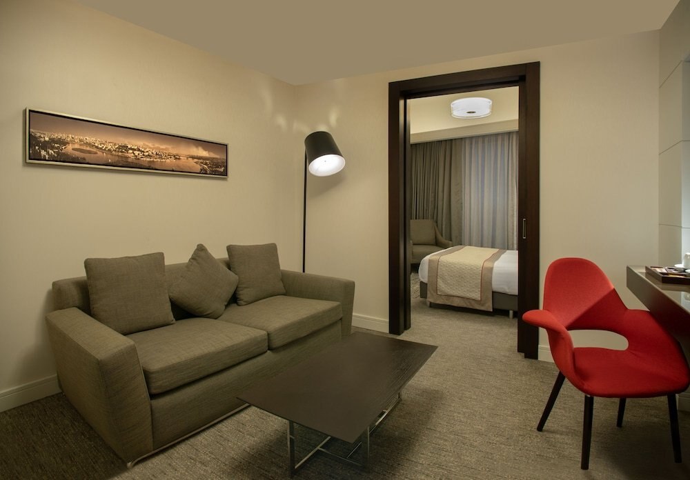 Movenpick Istanbul Hotel Golden Horn Istanbul 1 1 2 9 7 2 7 Price Address Reviews