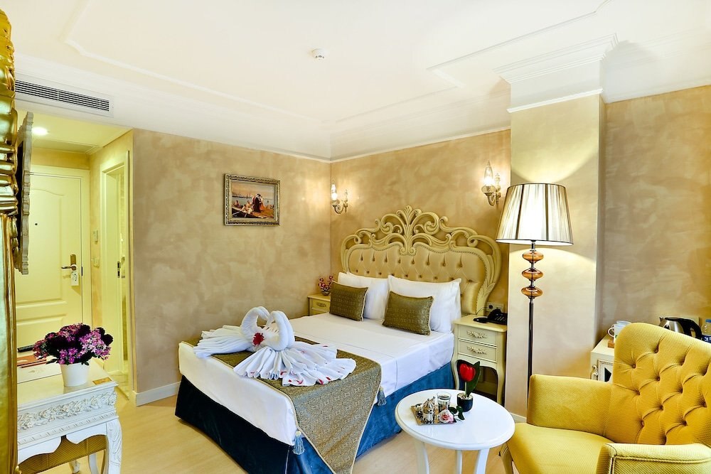 Edibe Sultan Hotel Room Type - Family Suite, 2 Bedrooms, City View Edibe Sultan Hotel Room Type - Family Suite, 2 Bedrooms, City View