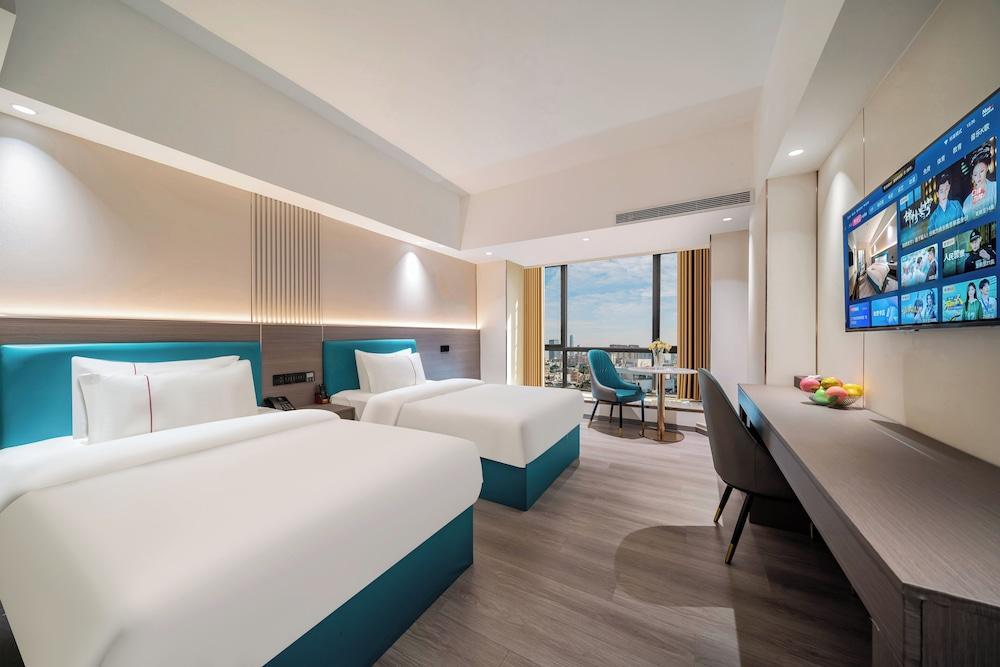 Guangzhou Meigang Hotel Room Type - Deluxe Twin Room
