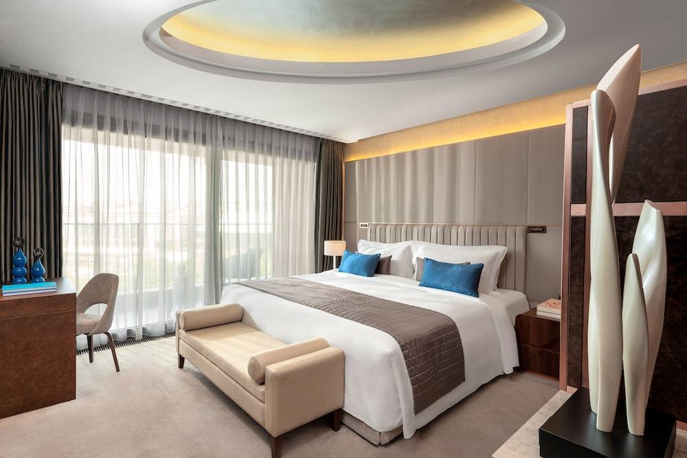 The St. Regis Istanbul by Marriott Room Type - Suite, 1 Bedroom, Park View The St. Regis Istanbul by Marriott Room Type - Suite, 1 Bedroom, Park View