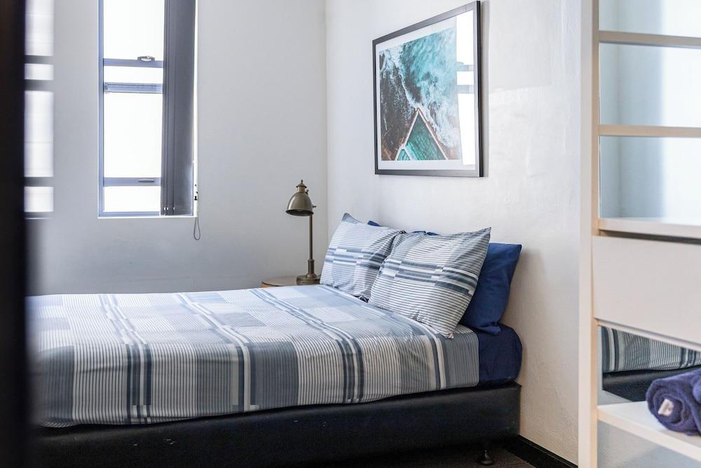 Wake Up! Bondi Beach - Hostel Room Type - Double Room