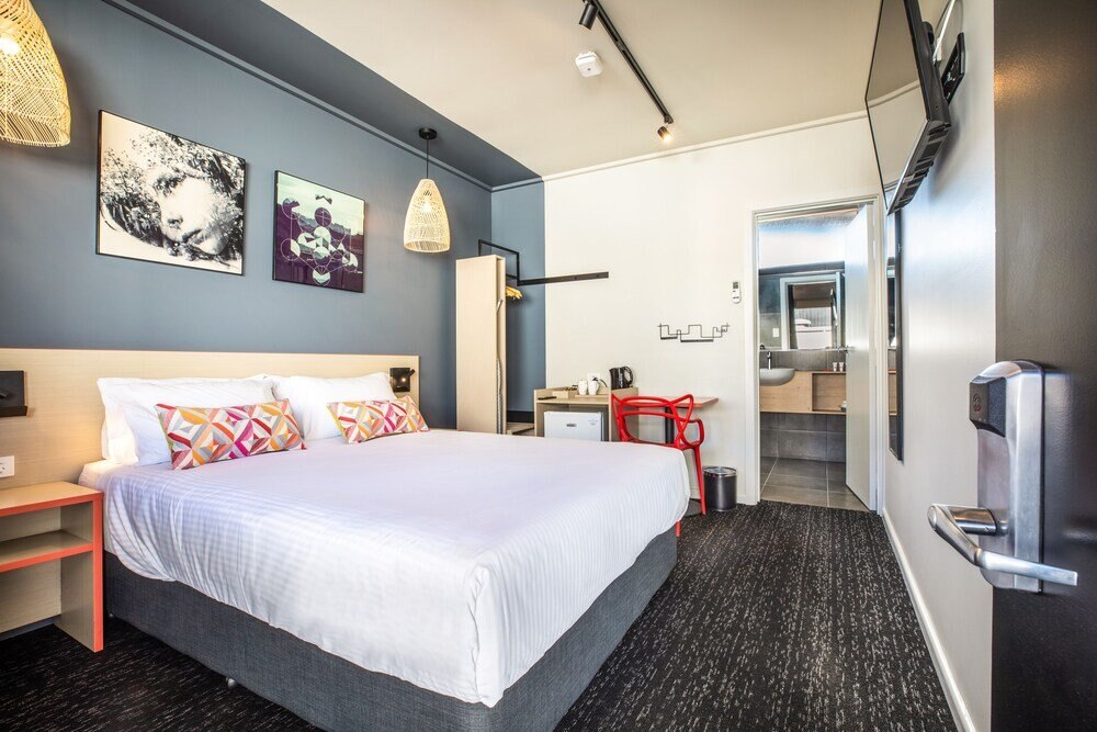 Nightcap at Monash Hotel Room Type - Studio Queen