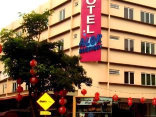 Alor Boutique Hotel - Tap to explore photos