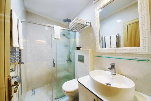 Katelya Hotel Room Type - Classic Quadruple Room - Annex