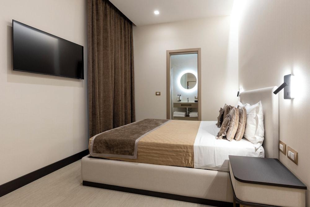 San Carlo Suite Room Type - Classic Suite