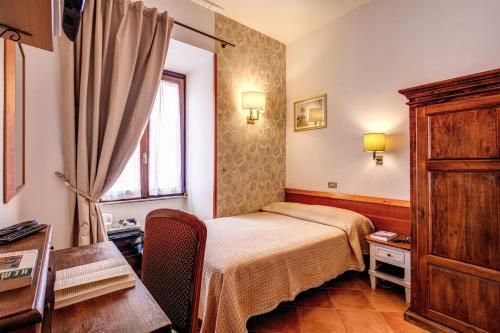 Hotel Gea di Vulcano - Tap to explore photos