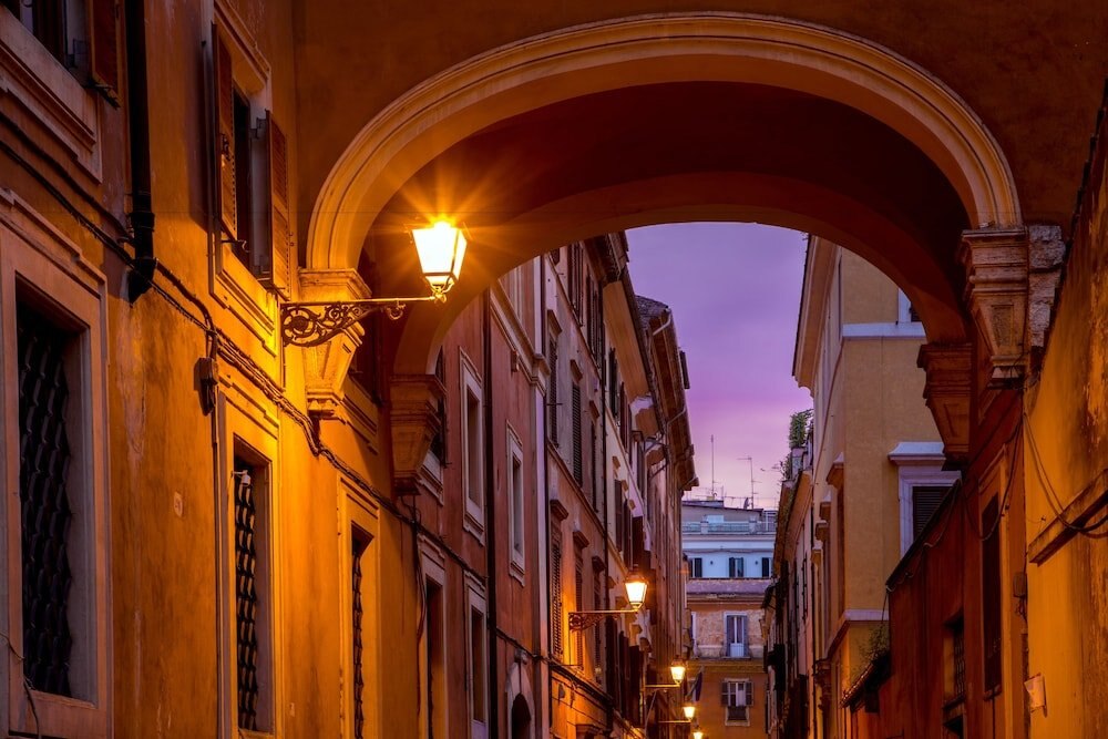 My Secret Condotti - Tap to explore photos