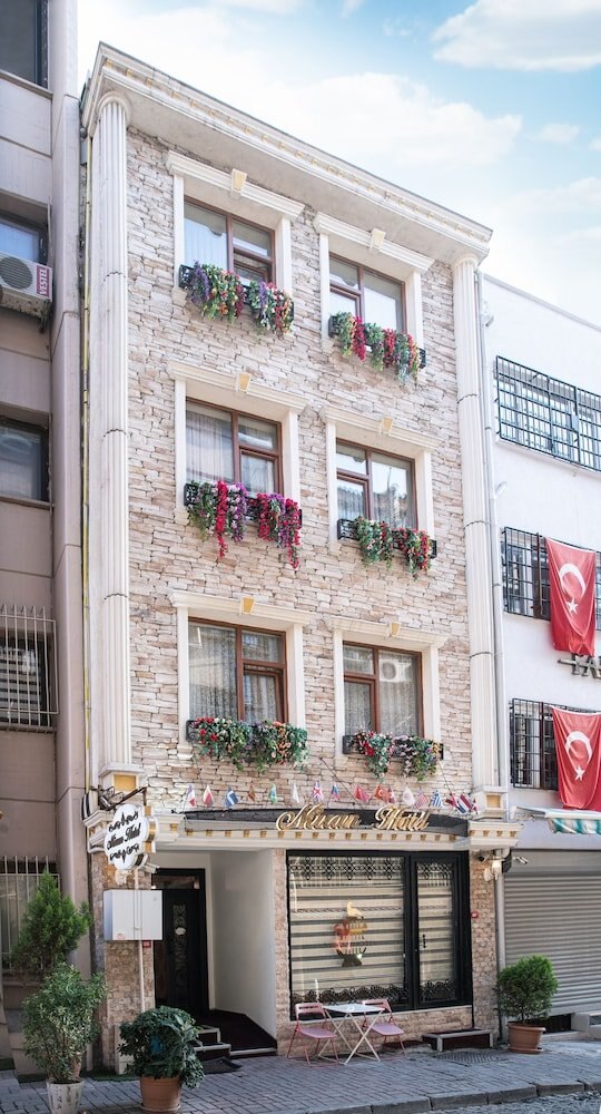 Miran Hotel Istanbul - Tap to explore photos