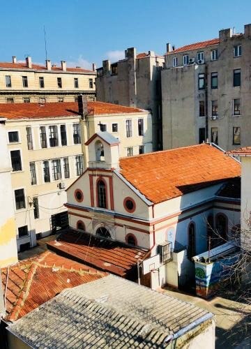 The House of Tulpan - Tap to explore photos