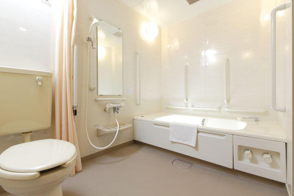Flexstay Inn Shin-Urayasu - Tap to explore photos
