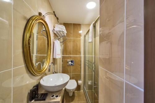 Marmara Place Old City Hotel - Tap to explore photos