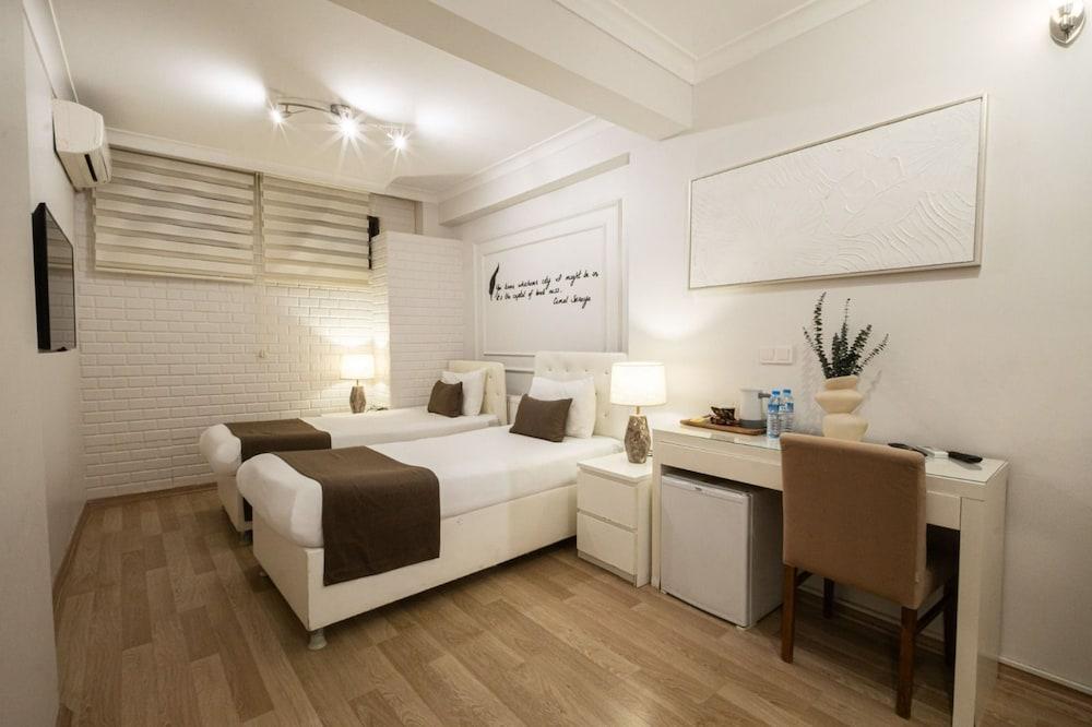 The Print House Hotel Room Type - Economy Twin Room, Non Smoking