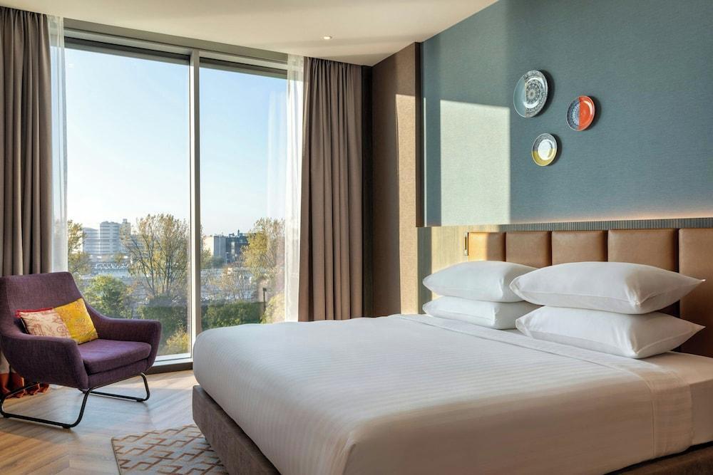 Corendon Amsterdam New-West, a Tribute Portfolio Hotel - Tap to explore photos
