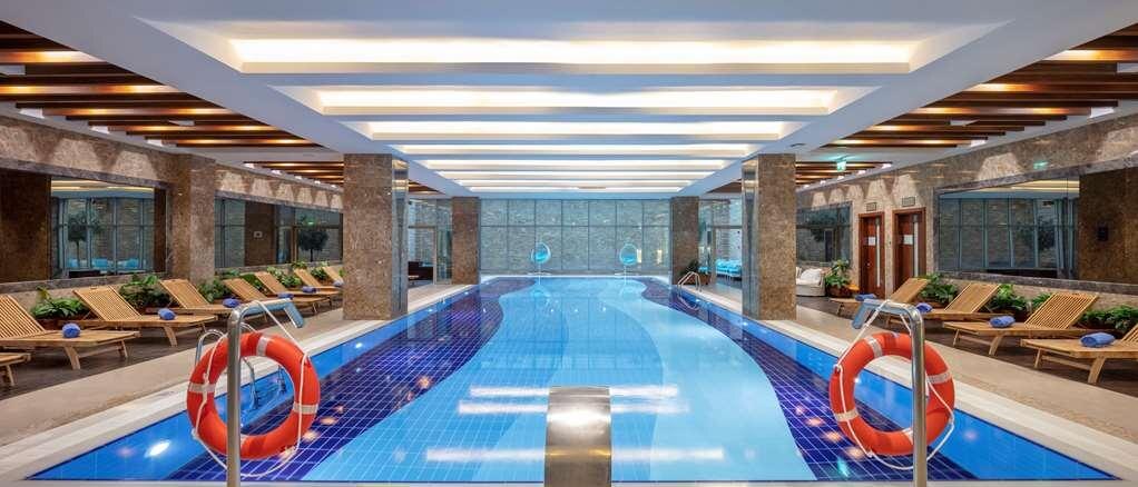 DoubleTree by Hilton Istanbul Atasehir Hotel & Conference Centre - Tap to explore photos
