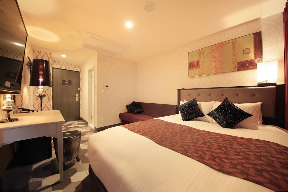Centurion Hotel Ueno Room Type - Superior Queen Room - Non Smoking (1 Queen Bed) - Annex - Extrabed is from 3rd adult Centurion Hotel Ueno Room Type - Superior Queen Room - Non Smoking (1 Queen Bed) - Annex - Extrabed is from 3rd adult