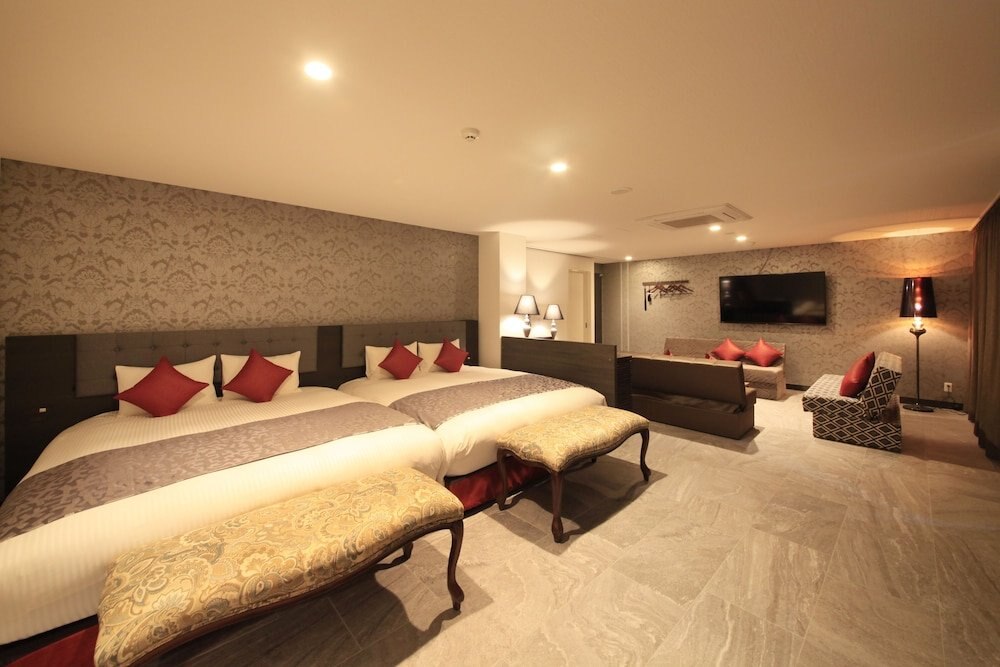 Centurion Hotel Ueno Room Type - Deluxe Suite Room - Non Smoking (2 King Beds) - Annex - Extrabed is from 5th adult Centurion Hotel Ueno Room Type - Deluxe Suite Room - Non Smoking (2 King Beds) - Annex - Extrabed is from 5th adult