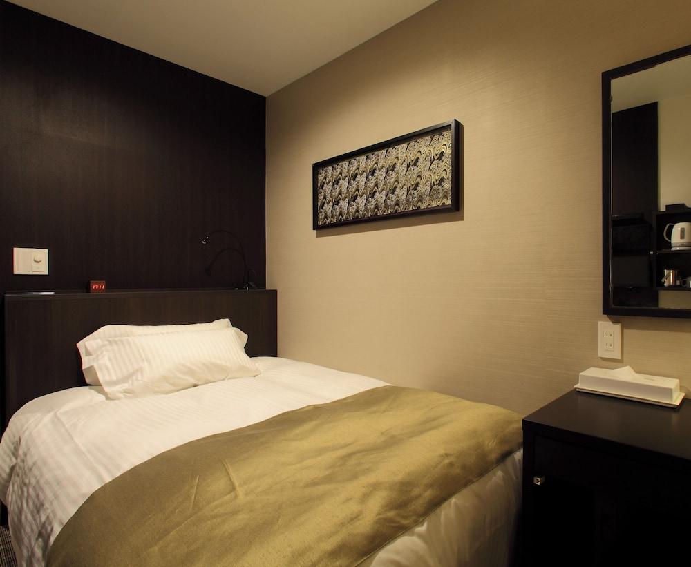 Centurion Hotel Ueno Room Type - Casual Semi-double Room - Non smoking (1 Semi-double Bed) - Main Building