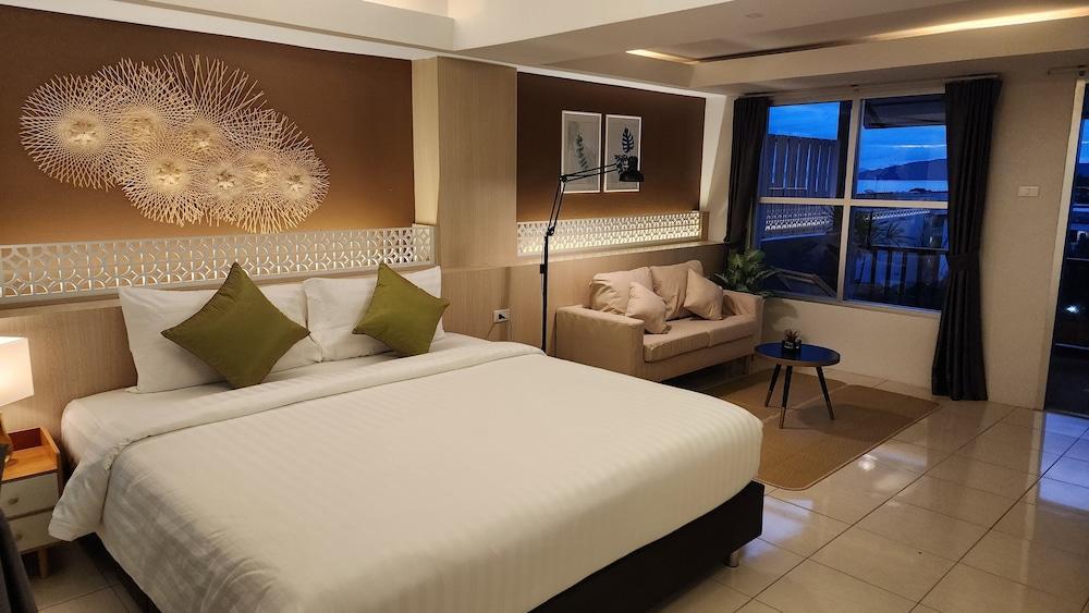 iRest Ao Nang Krabi - Hostel Room Type - Deluxe Double Room, Sea View