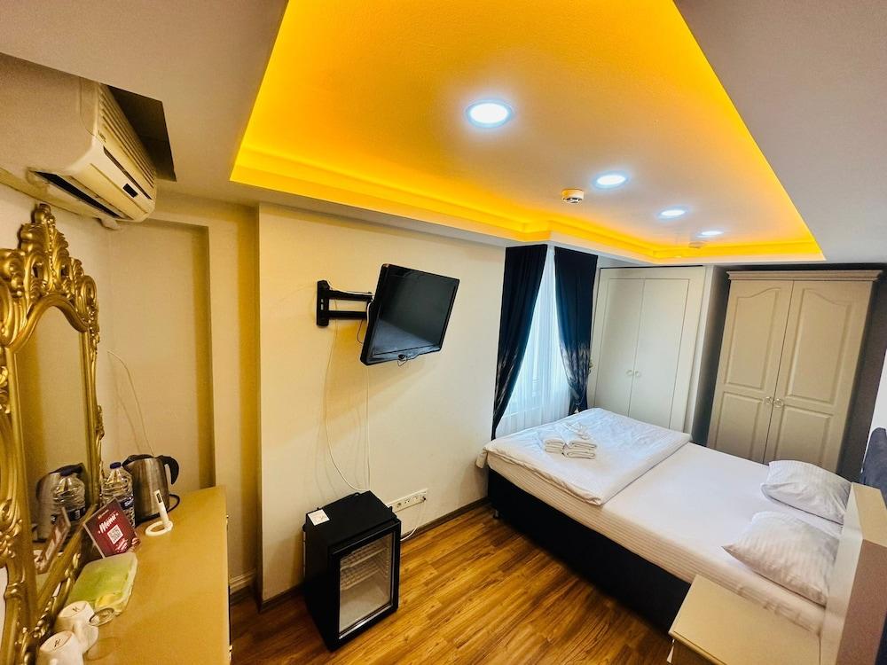 Hotel Next2 Room Type - Basic Double Room