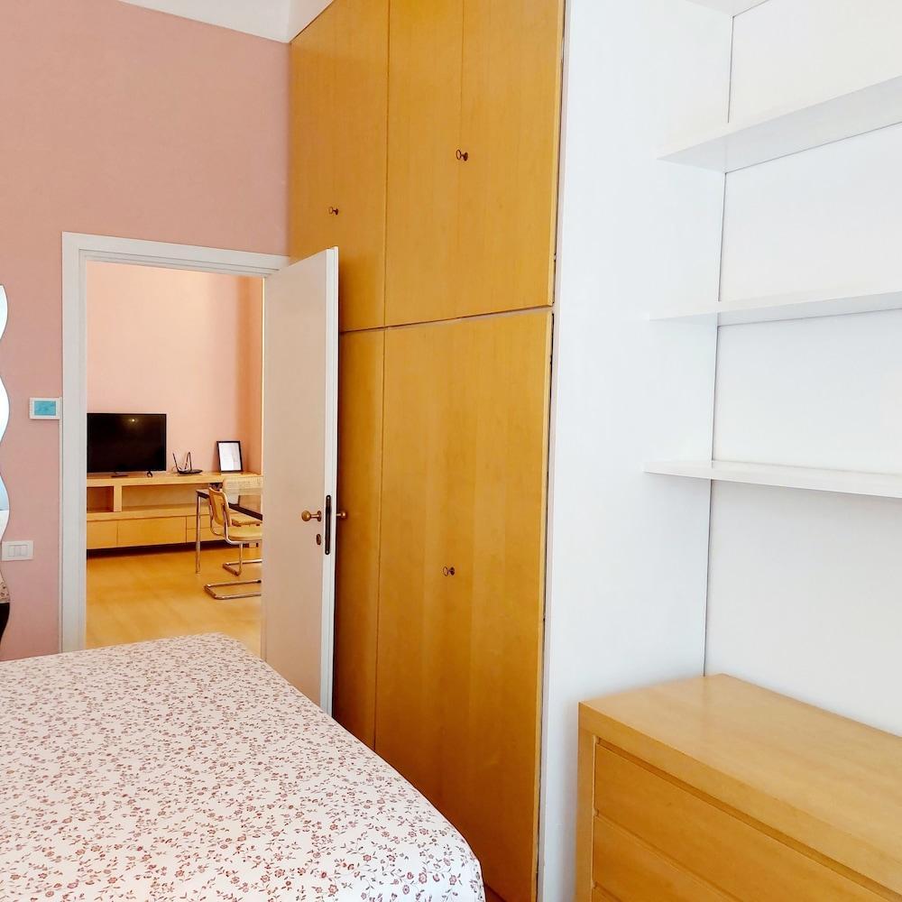 Residenza Scipioni Luxury Rooms - Tap to explore photos