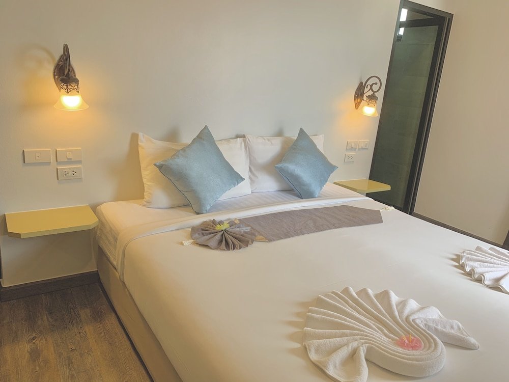 Behind The Scene Hotel Club at Samui - Tap to explore photos