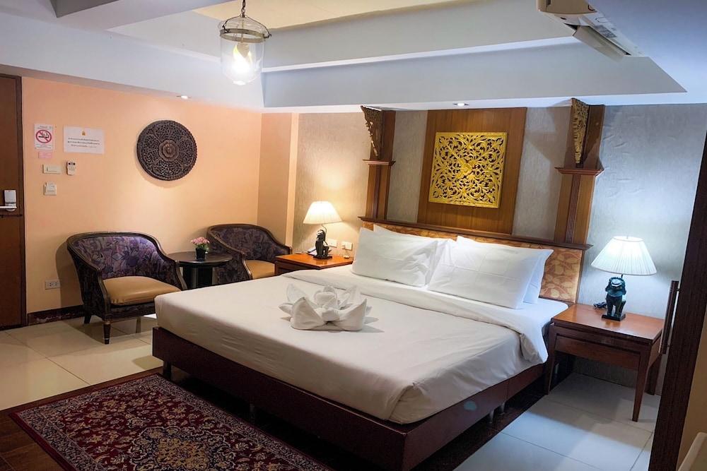 Kim Hostel at Morleng Room Type - Deluxe Room