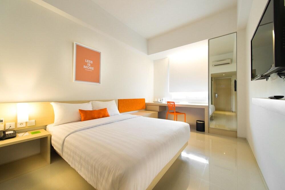 Ayda Mangga Dua d/h Zuri Express Mangga Dua Room Type - Superior Double