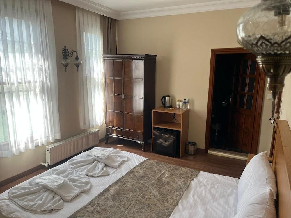 Ottoman Elegance Hotel Room Type - Standard Double Room