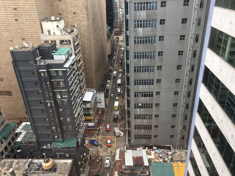 Kowloon Mongkok 1812 Guest House - Tap to explore photos