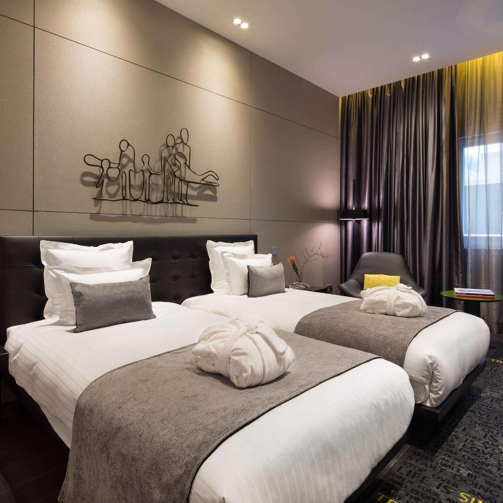 art'otel Amsterdam Room Type - Art Room-2 Twins