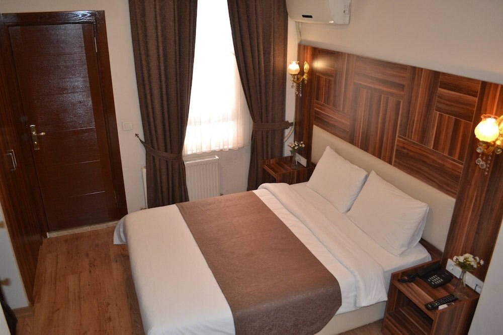 New Fatih Hotel Room Type - Standard Double Room