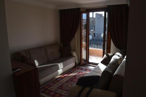 New Fatih Hotel - Tap to explore photos