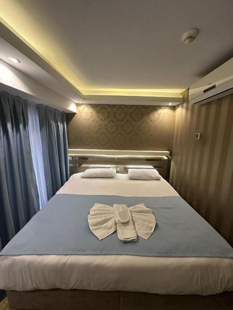 Golden Rain Hotel Old City Room Type - Economy Double Room, Private Bathroom, City View Golden Rain Hotel Old City Room Type - Economy Double Room, Private Bathroom, City View