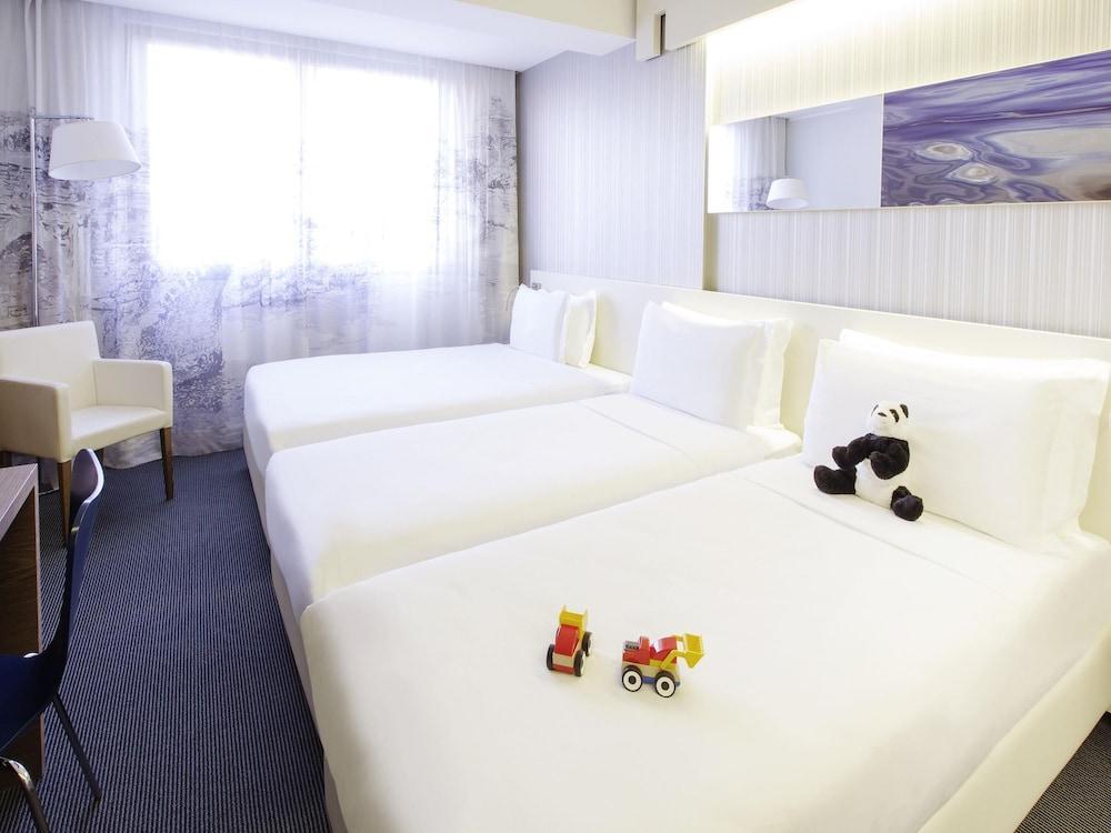 ibis Styles Roma Eur Room Type - Superior Double Room, 2 Double Beds