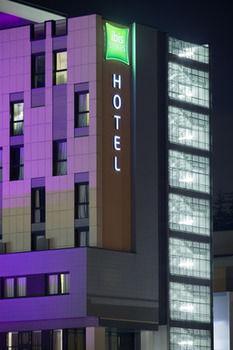 ibis Styles Roma Eur - Tap to explore photos