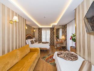 Aprilis Gold Hotel Room Type - Standard Quadruple Room Aprilis Gold Hotel Room Type - Standard Quadruple Room