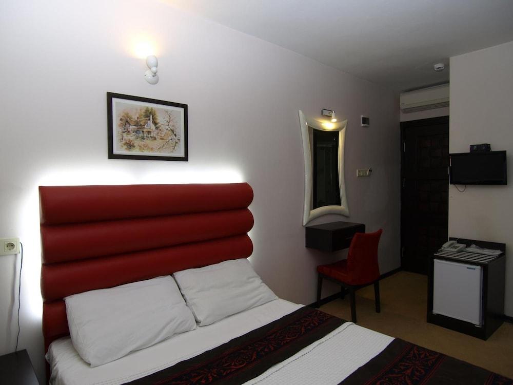 Timya Hotel Room Type - Standard Double Room