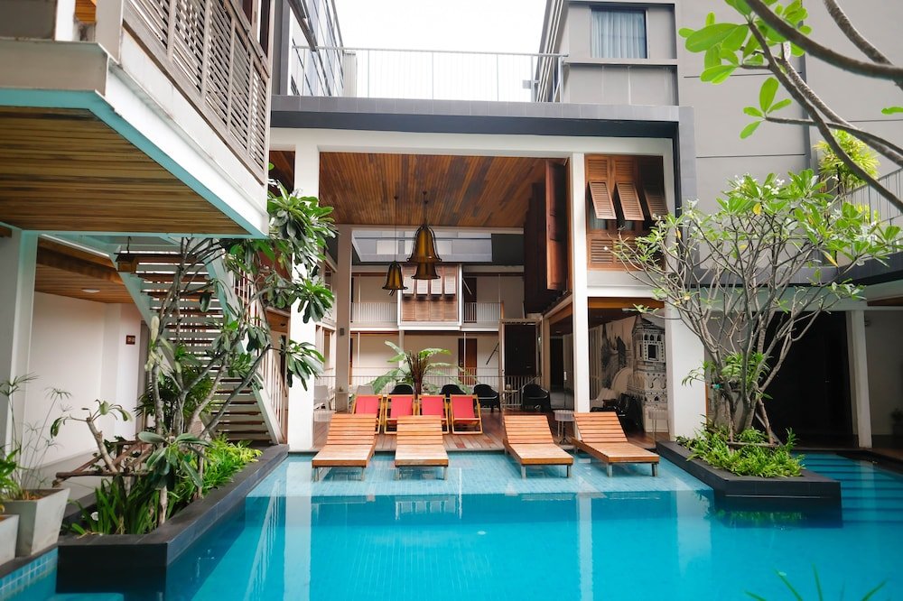 Nanda Heritage Hotel - Tap to explore photos