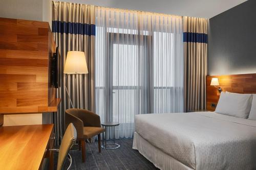 Ever Hotel Europe - Tap to explore photos