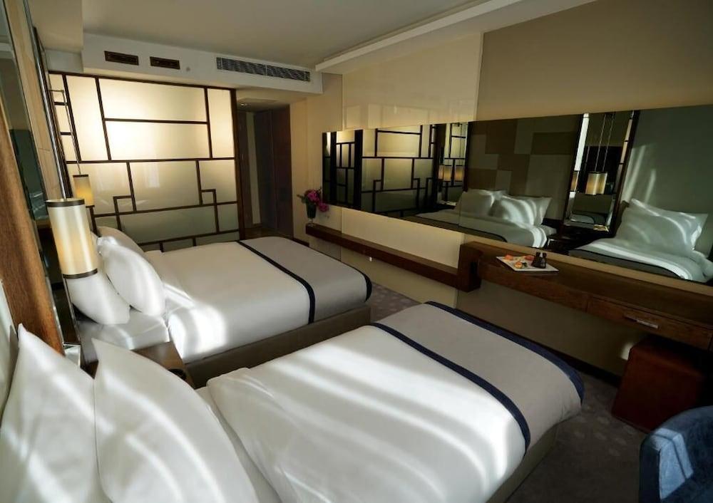 The Biancho Hotel Pera Room Type - Standard Triple Room, Sea View The Biancho Hotel Pera Room Type - Standard Triple Room, Sea View