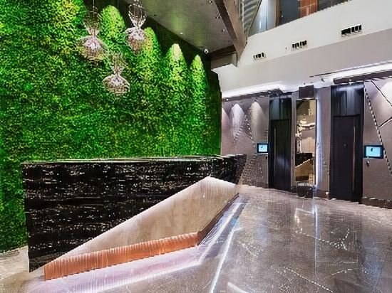 Doubletree By Hilton Istanbul Piyalepasa Istanbul Hotel Price Address Reviews