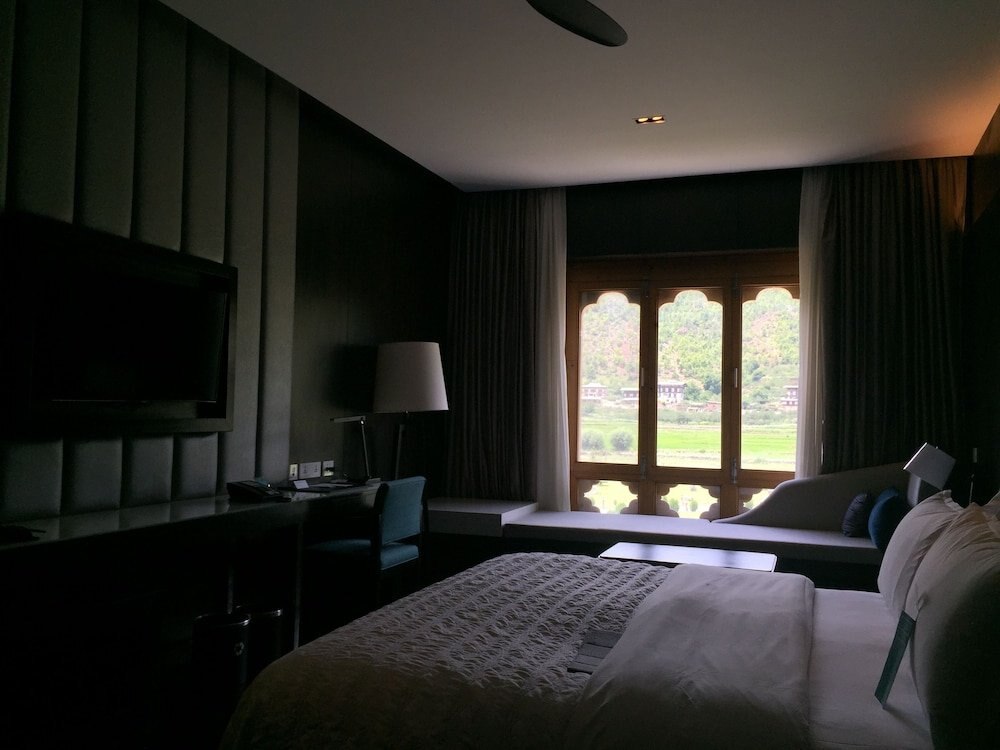 Le Meridien Paro, Riverfront Room Type - Deluxe Room, 1 King Bed with Sofa bed, River View Le Meridien Paro, Riverfront Room Type - Deluxe Room, 1 King Bed with Sofa bed, River View