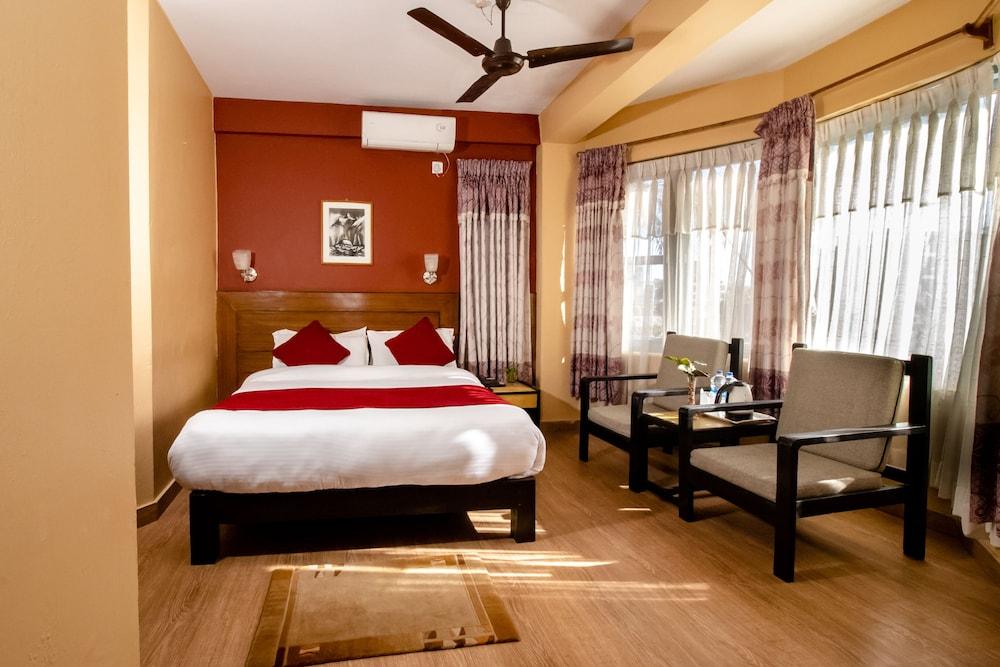 The Silver Oaks Inn Room Type - Deluxe Room