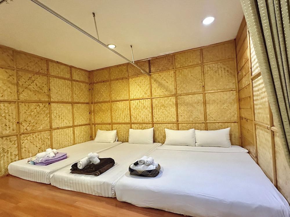 Montri Resort Donmuang Bangkok Room Type - Family Room