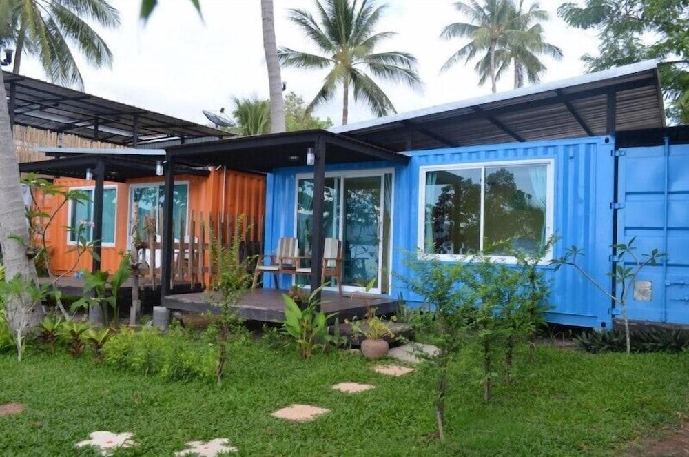 Think & Retro Cafe Lipa Noi Samui Room Type - Cottage, Beach View