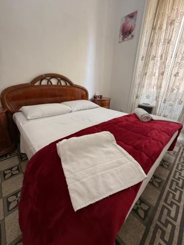 Fatima House Room Type - Double Room with Shared Bathroom