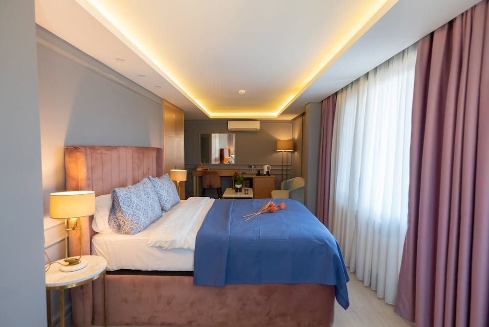 Malta Bosphorus Hotel Room Type - Deluxe Room